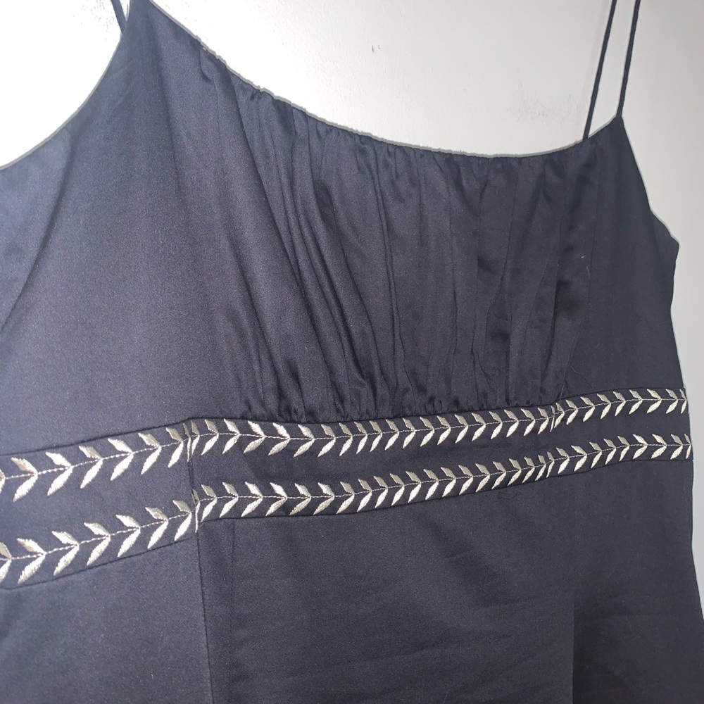 Ann Taylor Navy Ruched Embroidered Sundress Size 12 - Picture 6 of 7